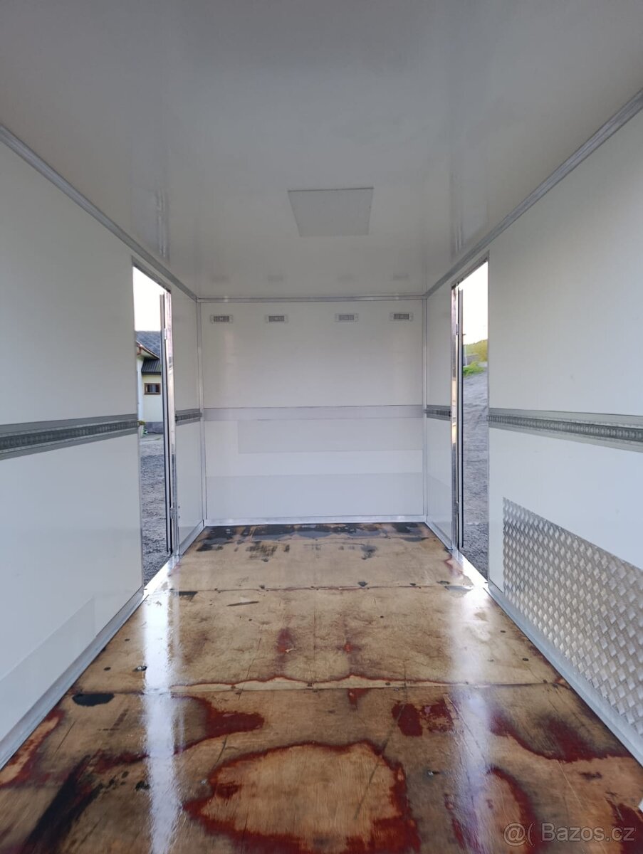 Izotermický Kontejner / Skladový Kontejner / Sklad / K198 - 3