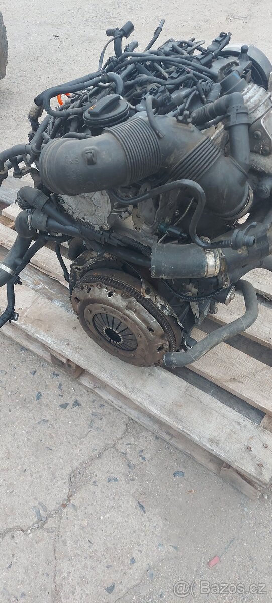 Prodam motor s oznacenim CAY 1.6 tdi - 3