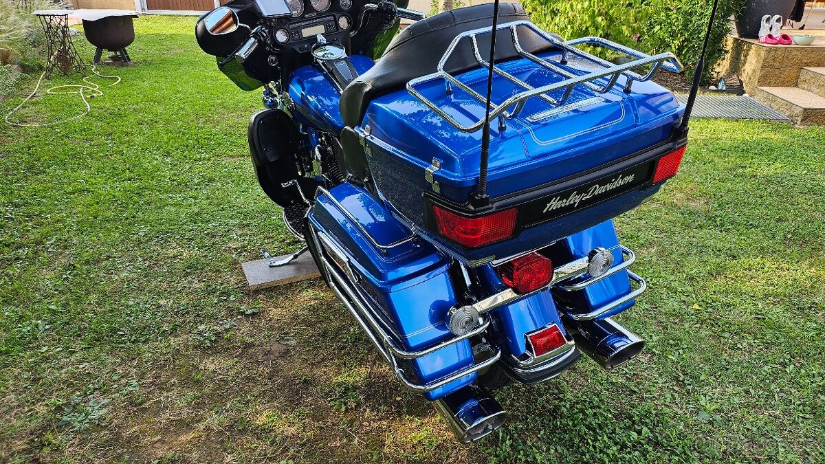 Harley-Davidson Electra Glide Classic - 3