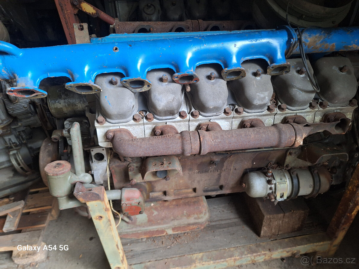 TATRA 813 Náhradní díly - 3