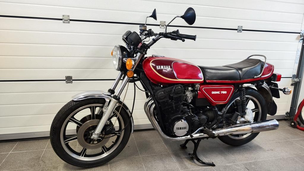 YAMAHA XS 750 1978 - 3