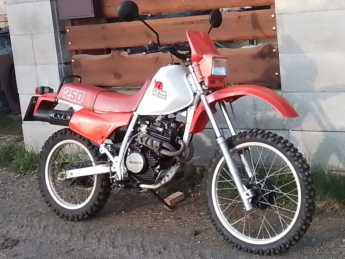 Honda XL 250 R - 3