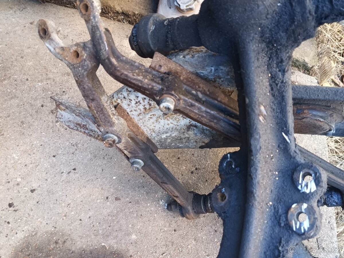 Lada Niva - lift podložky - 3