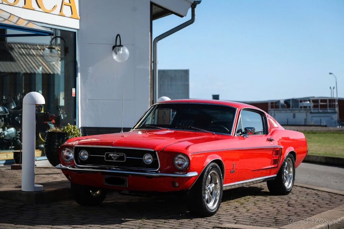 Ford Mustang FastBack manual 5.0 - 3