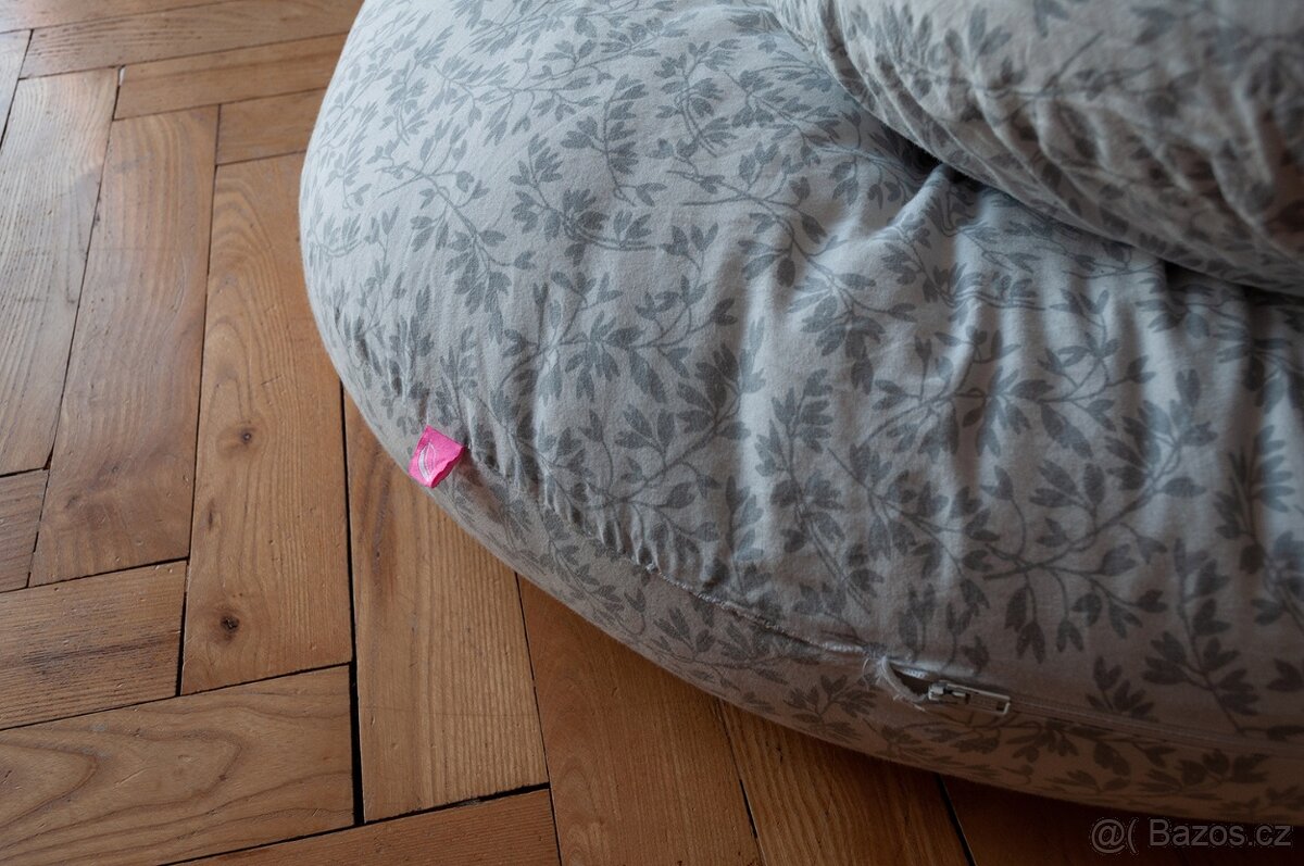 Kojící polštář - 3