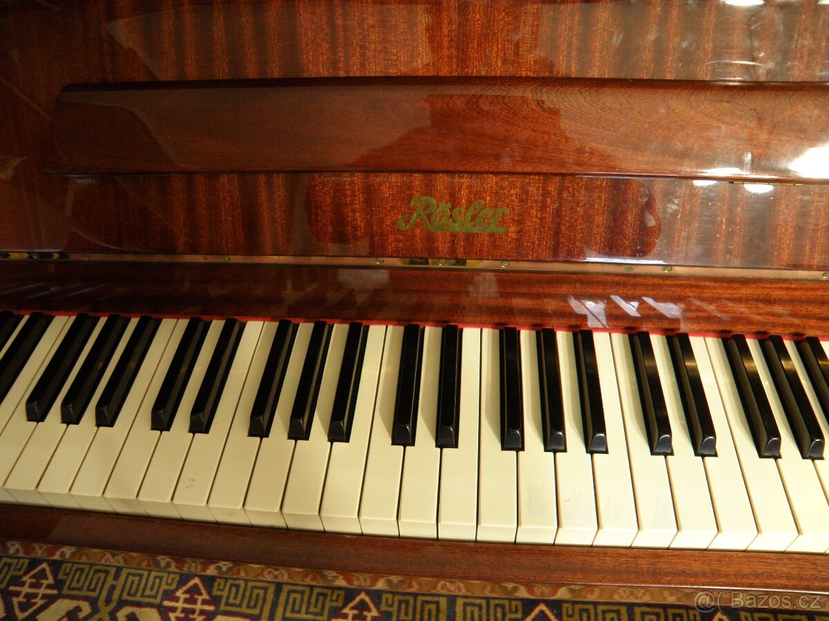 Piano Rosler - 3