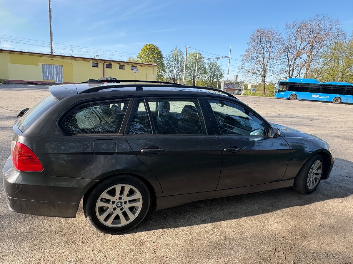 BMW E91 318d (2.0) - 3