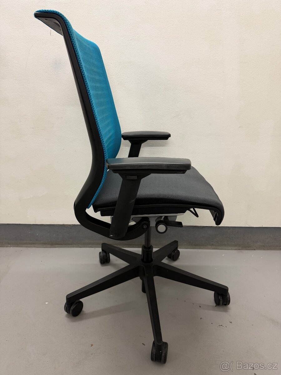 Kancelářská židle Steelcase Think - 3