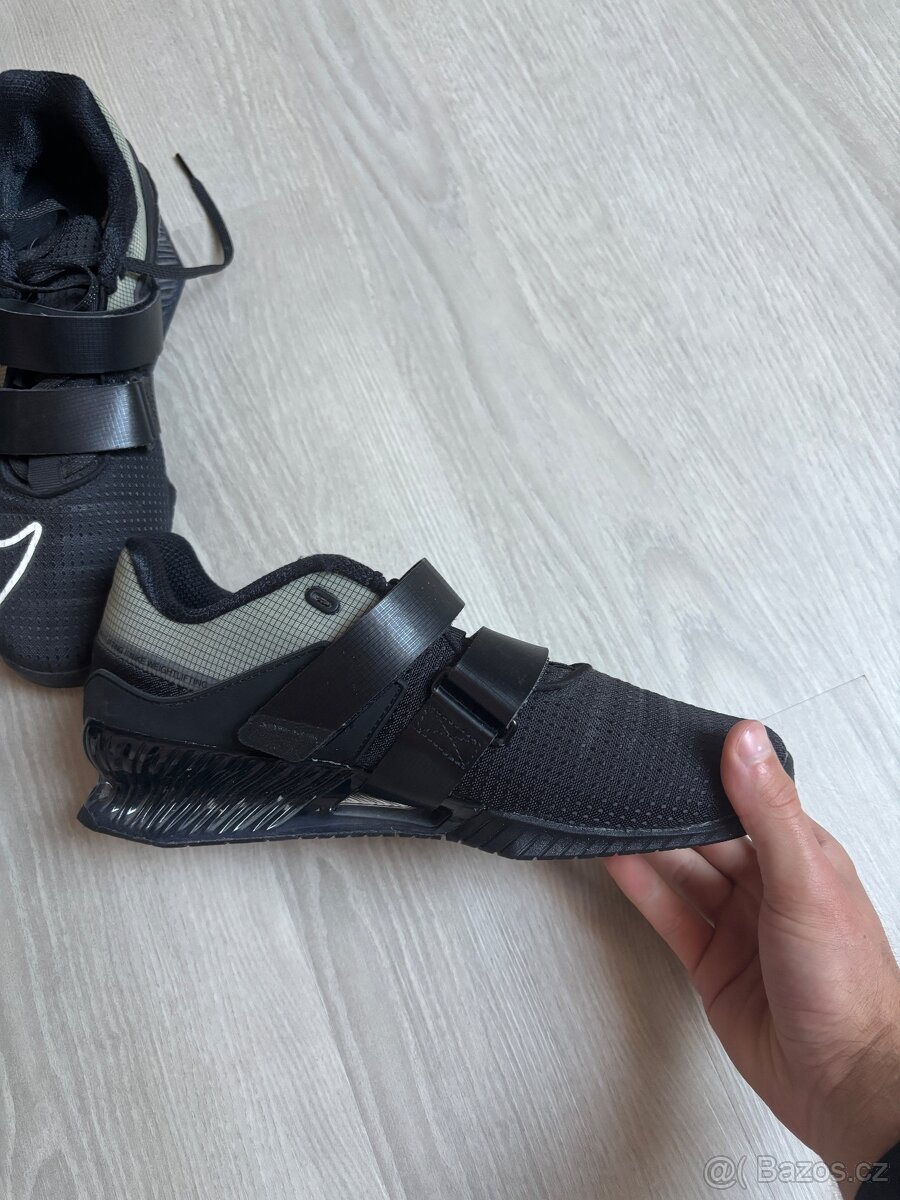 Nike Romaleos 4, vel. 44 - 3