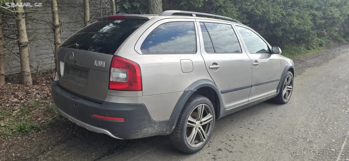 Škoda Octavia 2 Scout - 3