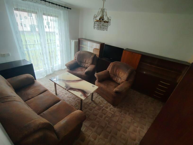 Dlouhodobý pronájem bytu 2+1 v OV 52m2 Zahradní- Horní Slavk - 3