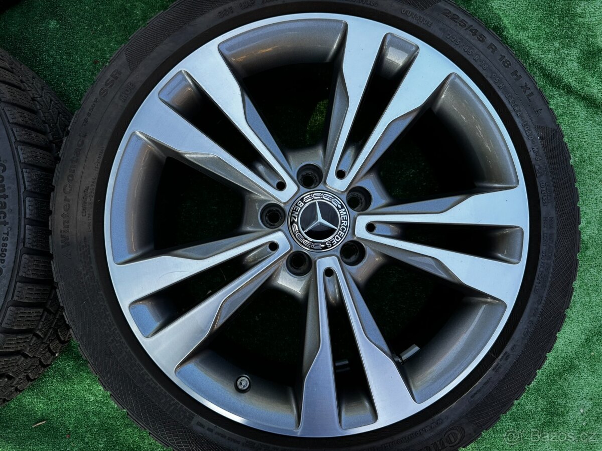 Originál alu kola Mercedes 5x112 R18 C class zima - 3
