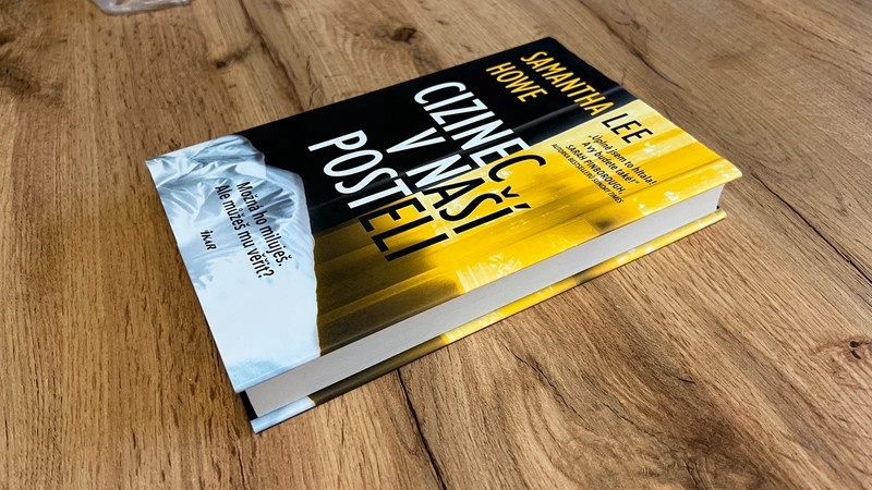 Cizinec v naší posteli - 3