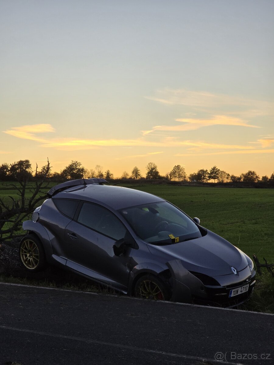 Renault Megane 3 rs ND - 3