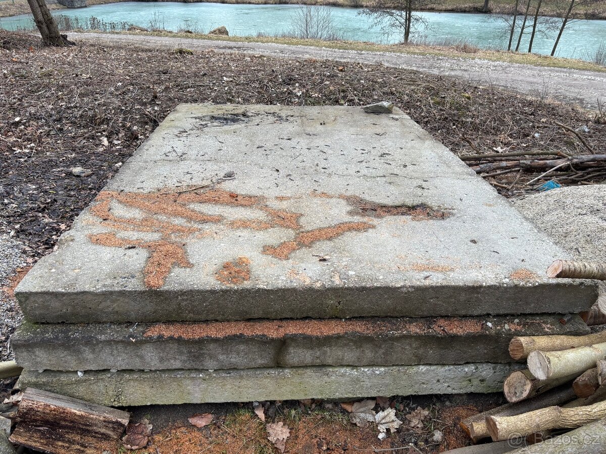 Betonové silniční panely 3X2 metry - 3