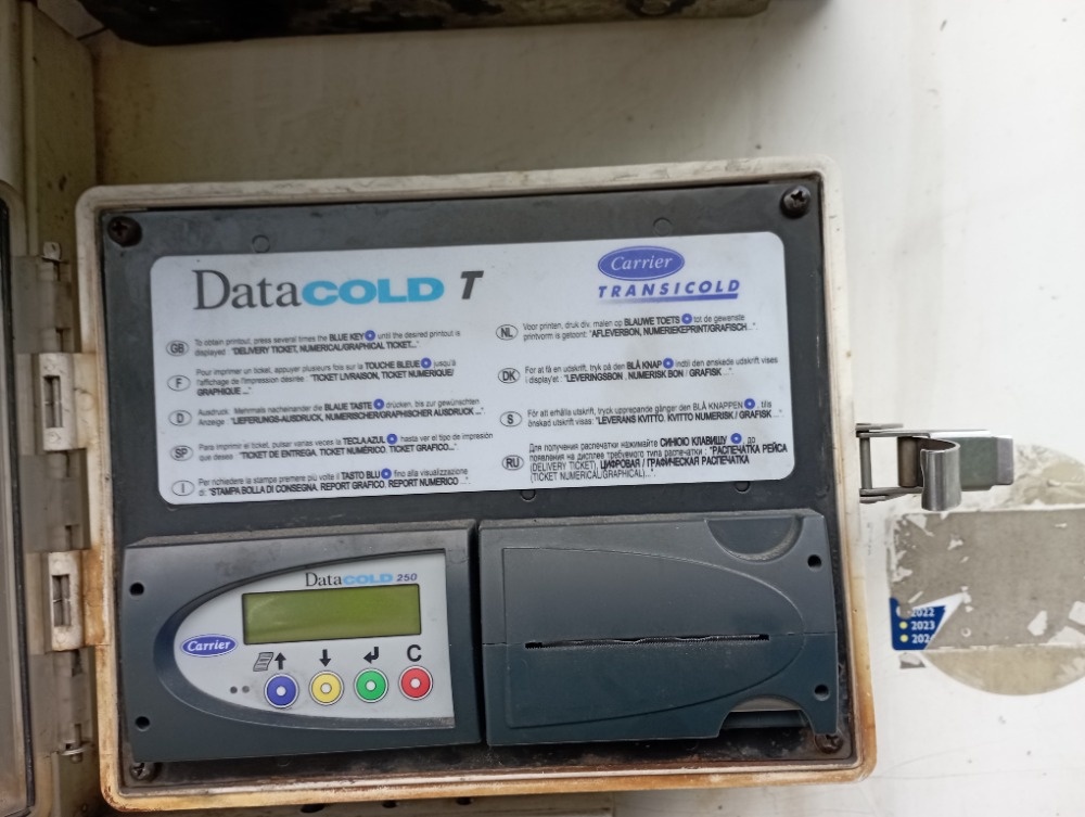 Prodám Schwarzmuller chladák - 3