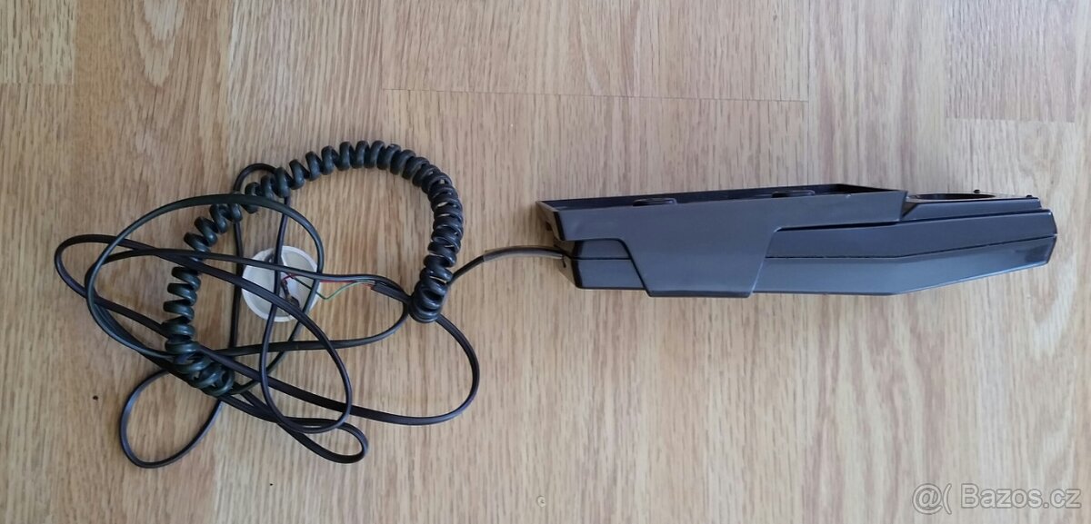 Stolní telefony - 3