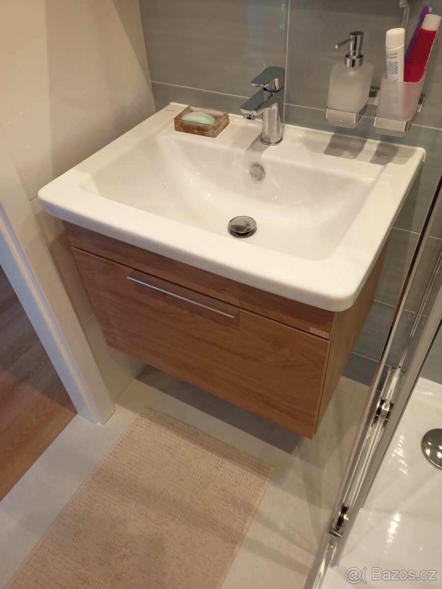 Rekonstrukce a modernizace v bytech již 31let . - 3