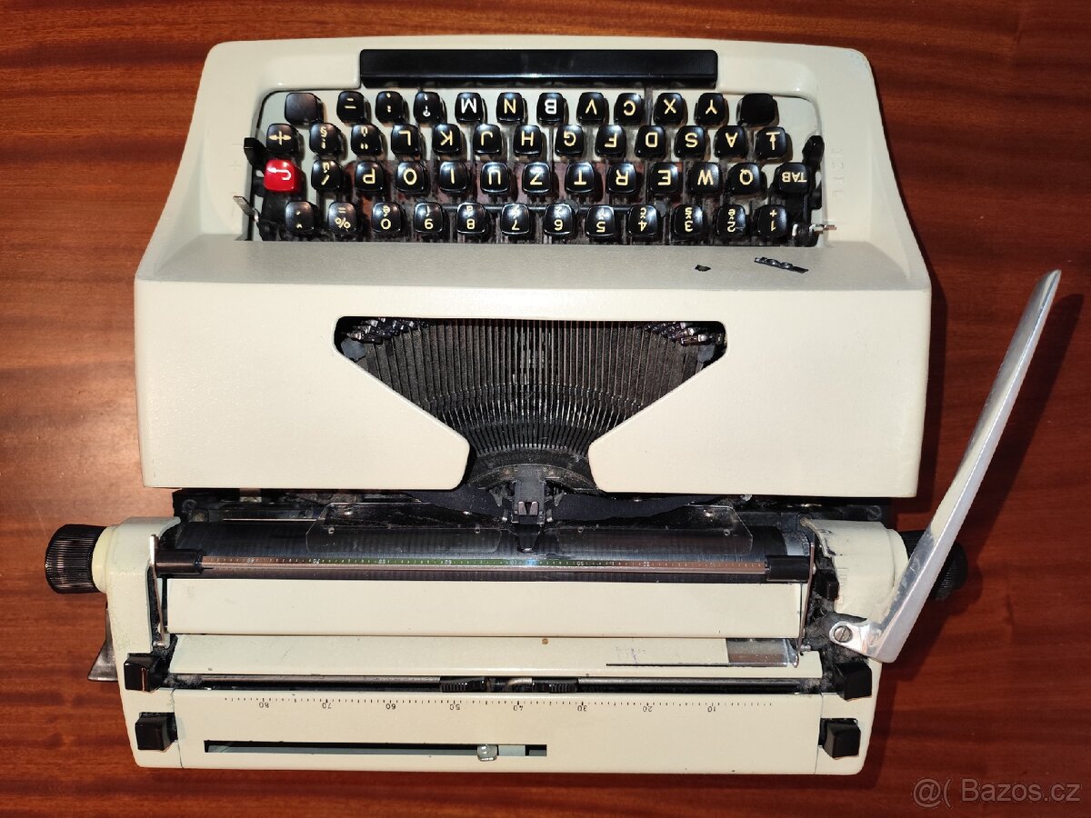 Psací stroj Consul model 2223 - 3