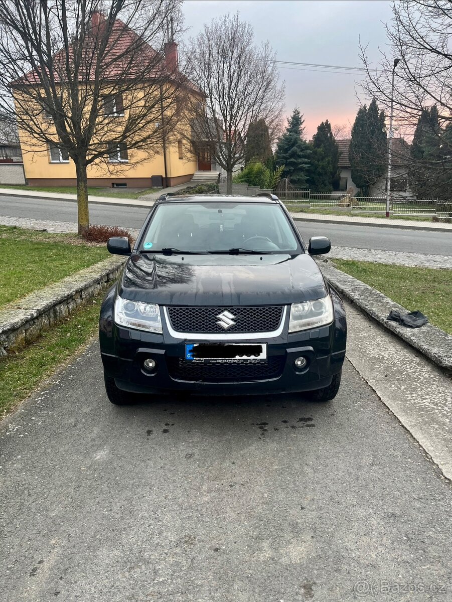 Suzuki Grand Vitara 1.9 DDIS - 3