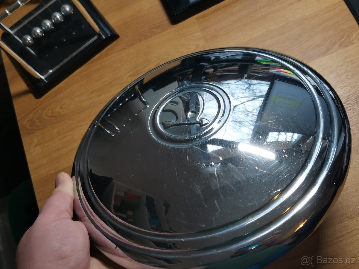 C02 Poklice Škoda 100 110R - 3