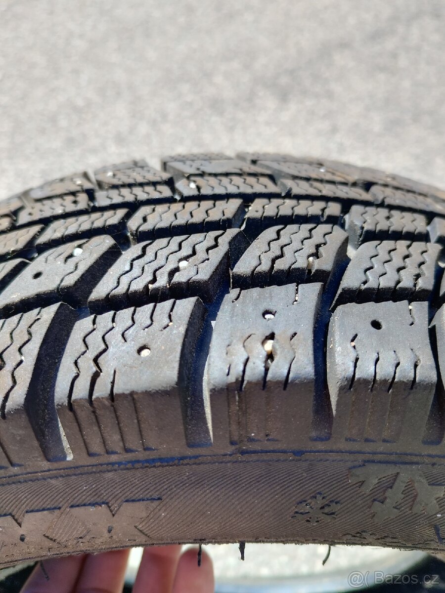 Zimní pneu R14 - 3