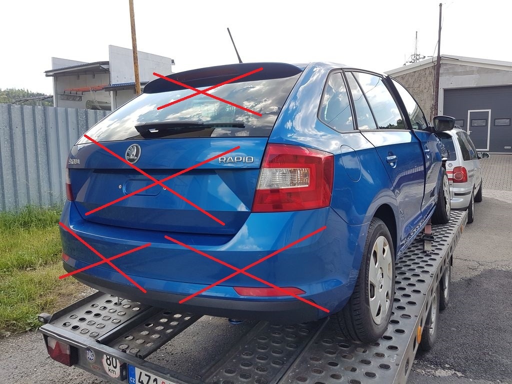 Škoda Rapid Spaceback modrý, 1,2 TSi 77 kW - ND z vozu - 3