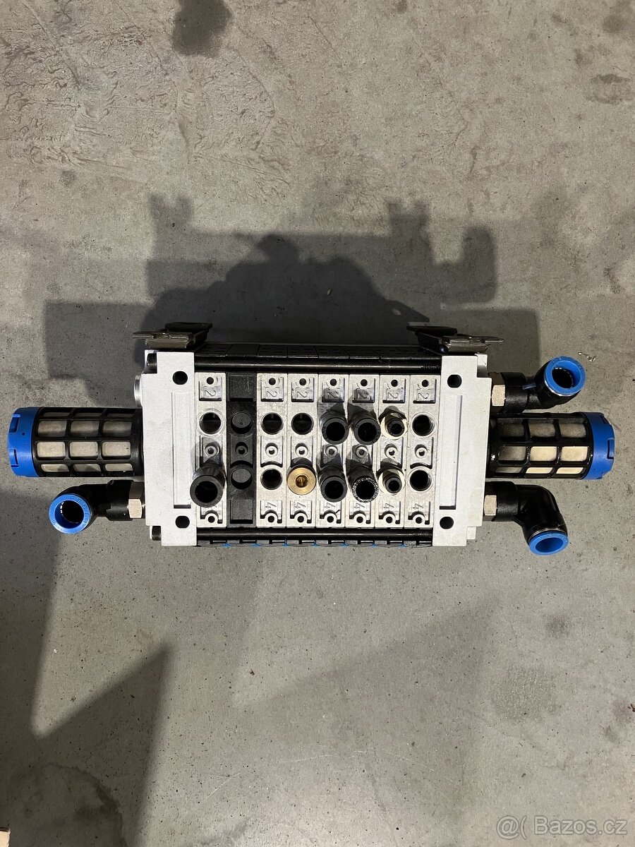 Festo ventilový ostrov - 3
