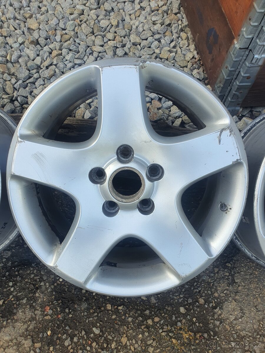 5x120 r17 - 3