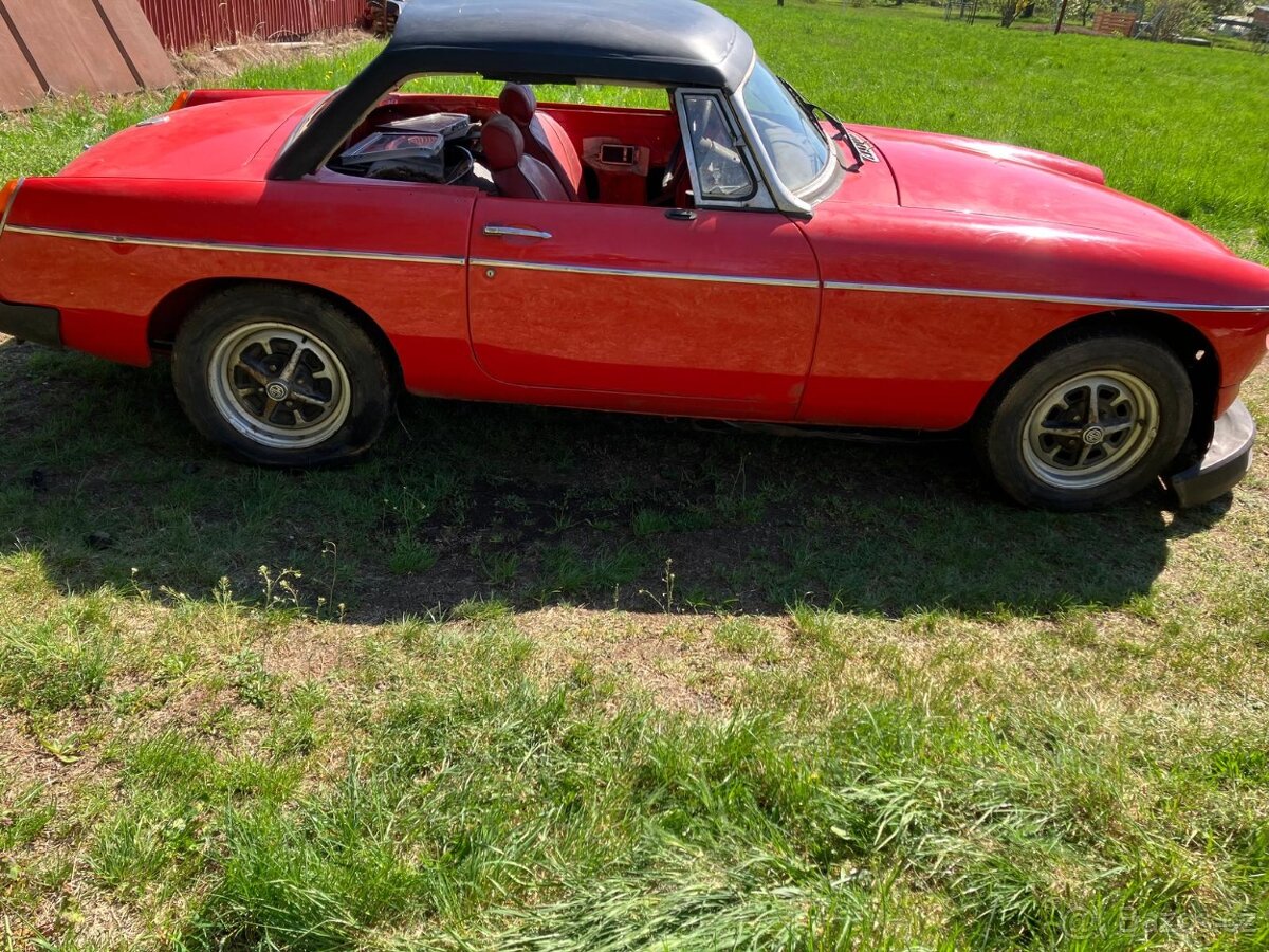 MG B - 3