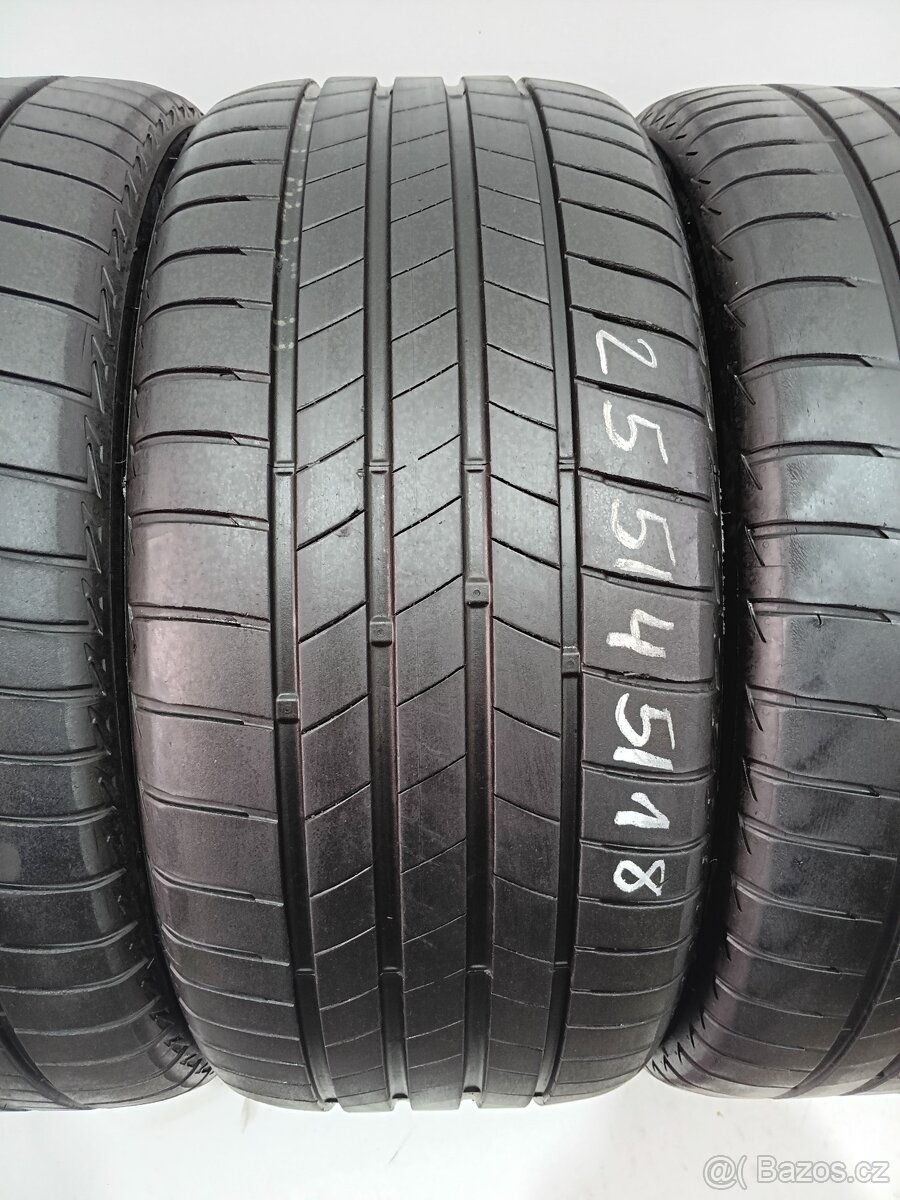 Letní pneu 255/45/18 Bridgestone - 3