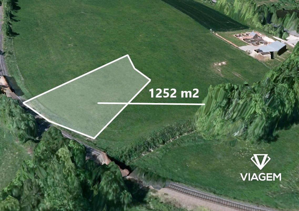 Pole 1 252 m² - 3