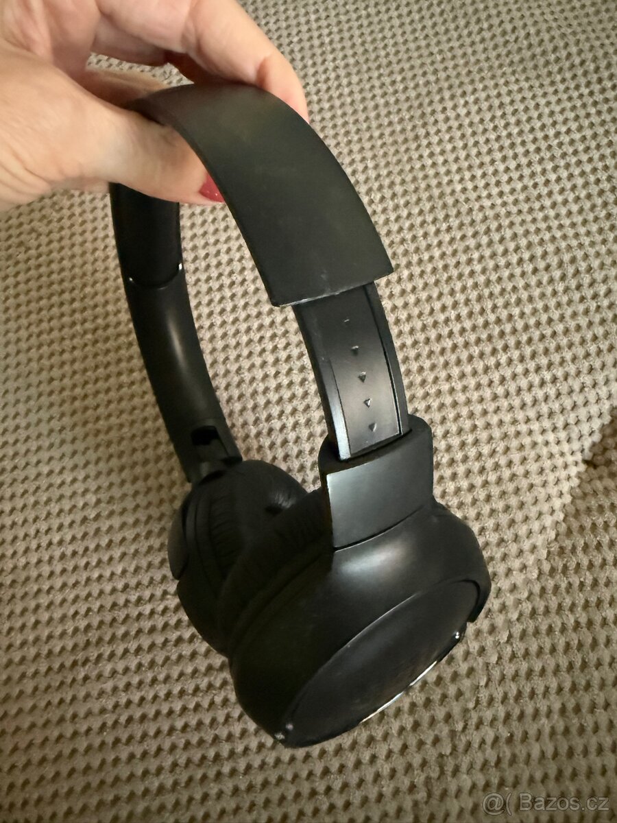 JBL sluchátka - 3