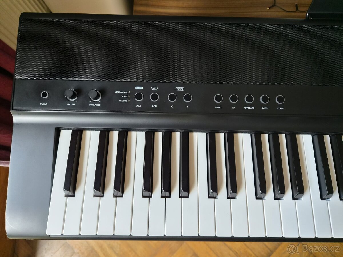 Digitální piano Medeli SP201 - 3