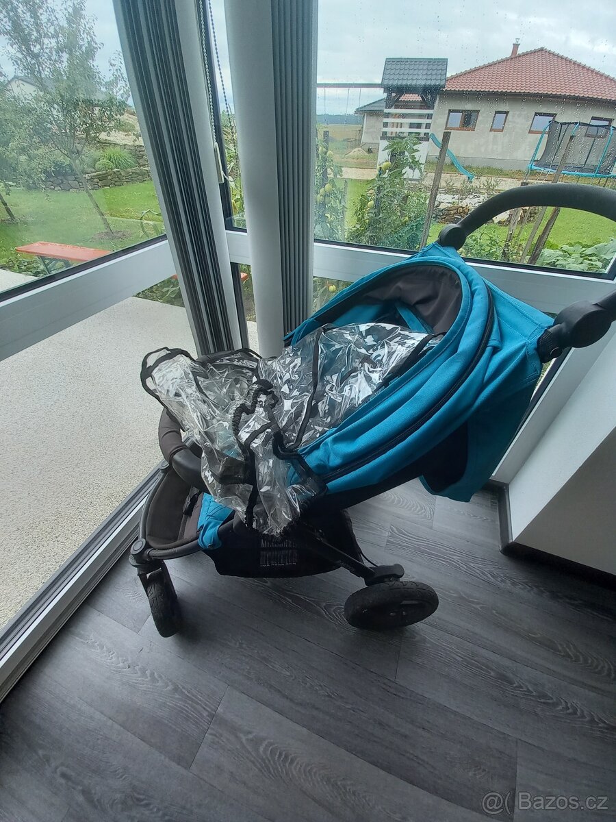 Kočárek Britax - 3