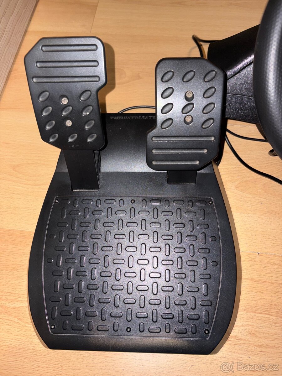 PlayStation, PS4/PS3 volant - 3