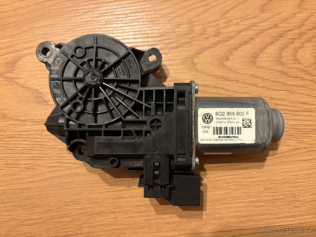 Motorek stahování okna VW – 6Q2 959 802 F - 3