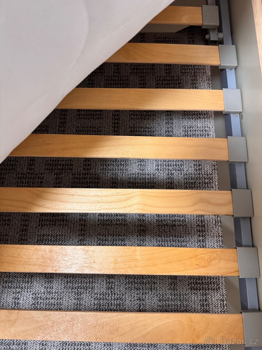 Manzelská postel (doprava po dohodě) - 3