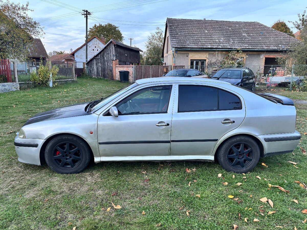 Škoda octavia 1 1.9tdi 81kw díly z vozu ihned - 3