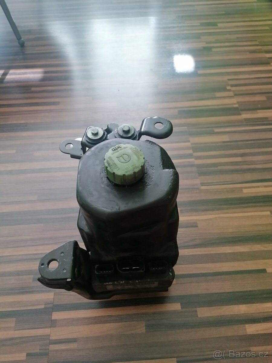 Škoda Fabia I-Hydraulické čerpadla posilovače mix - 3