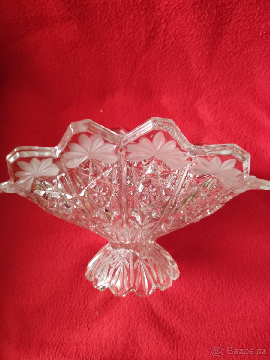 Skleněná mísa na noze - 3