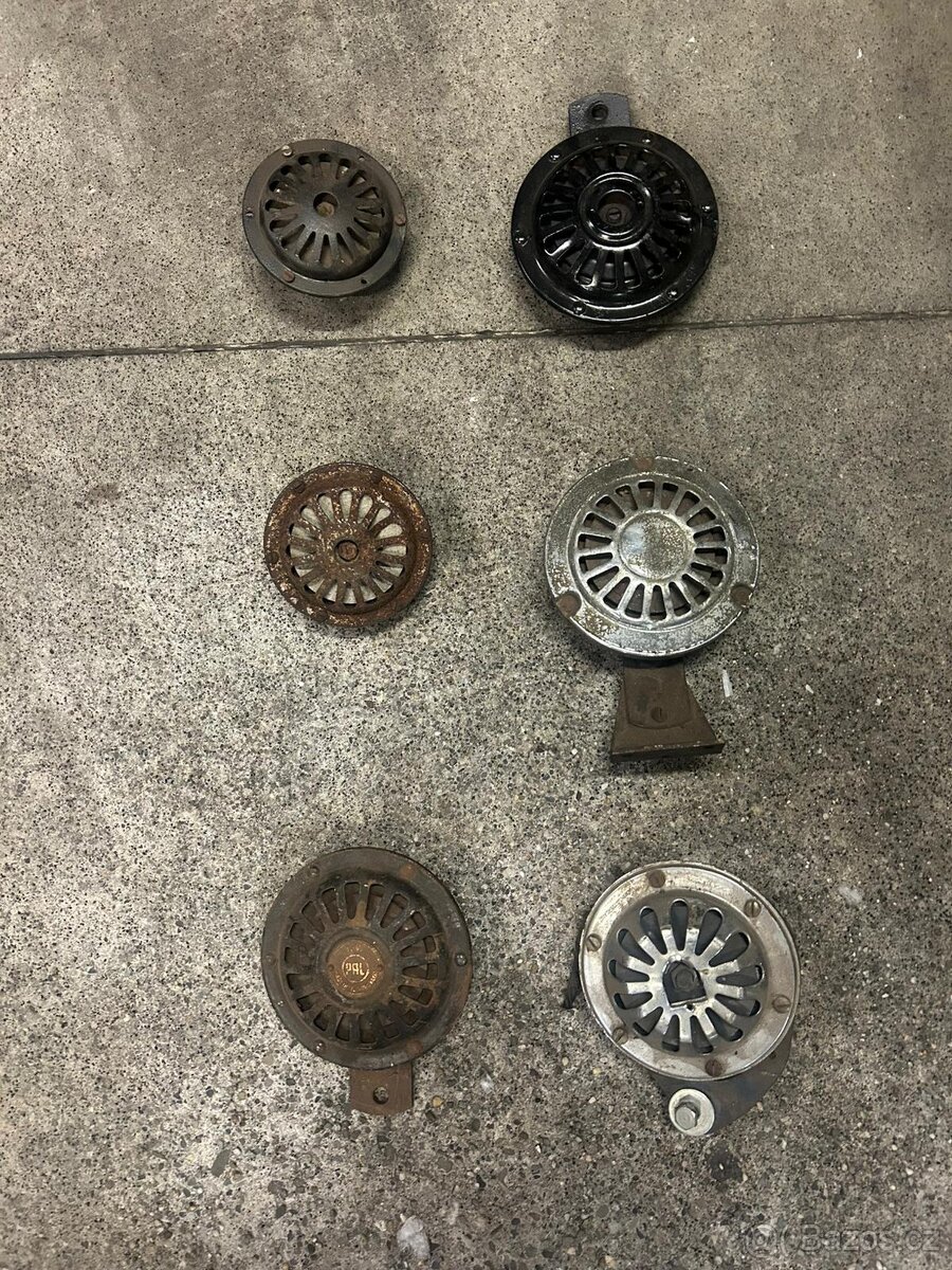 klaksóny na veterány ŠKODA. - 3