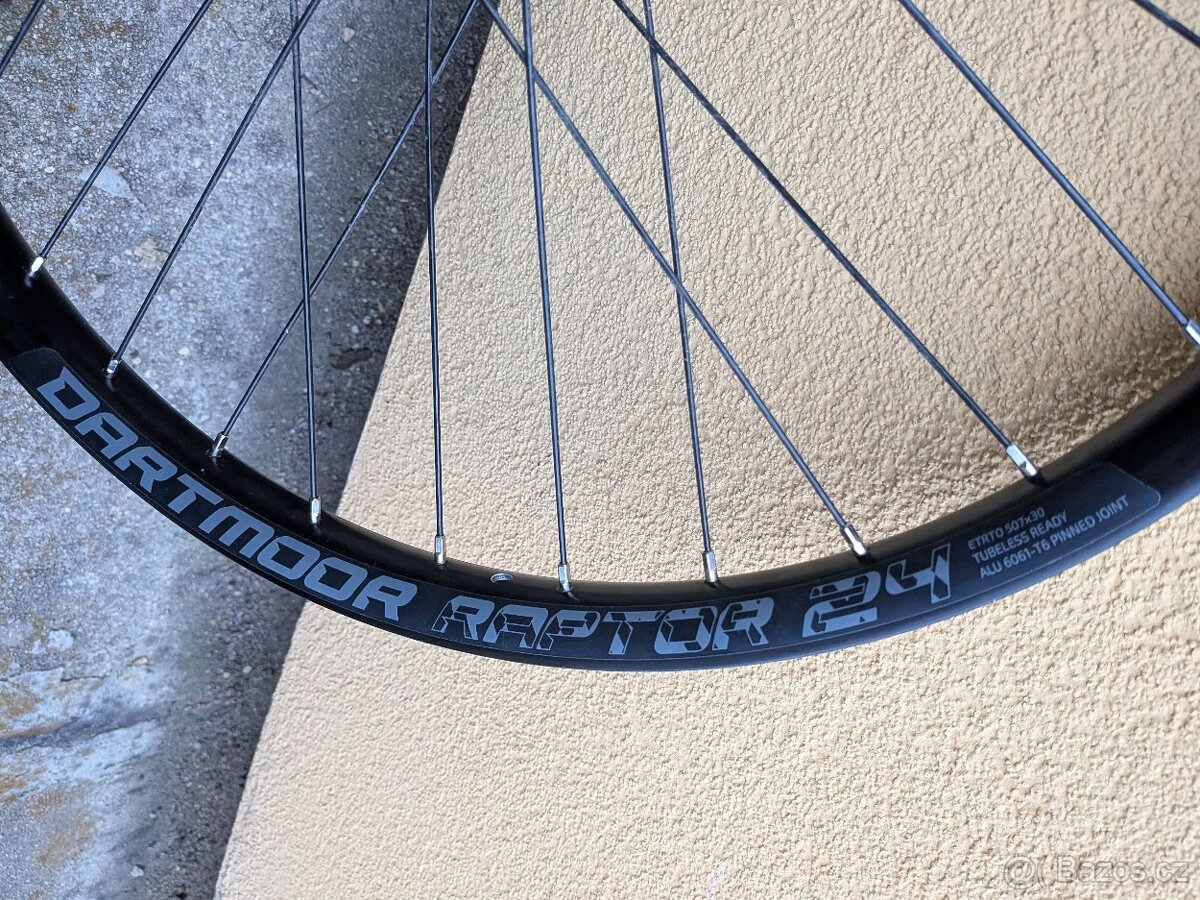 zadní kolo 24" boost - 3