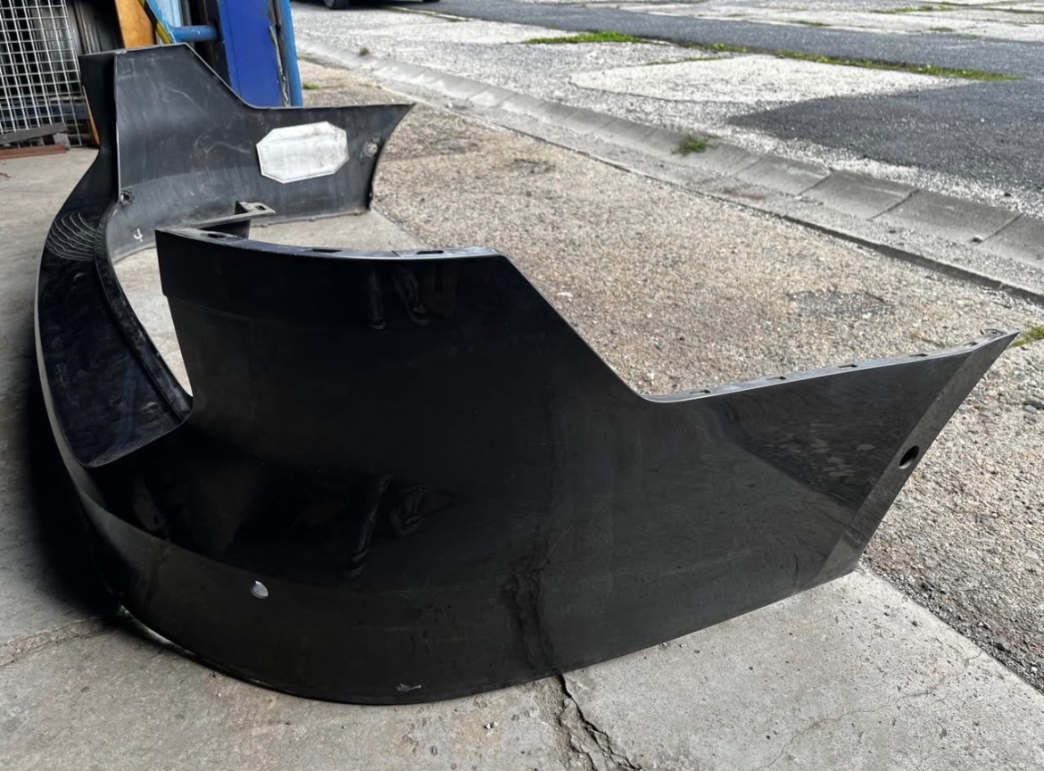 Zadni nárazník passat B8 - 3