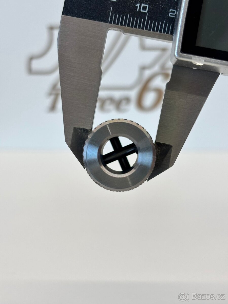 Rychloupínací pouzdra - 3