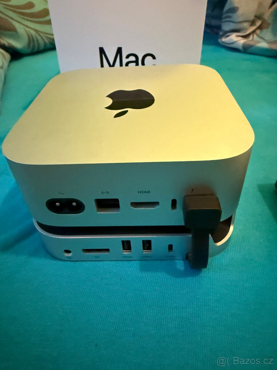 Mac Mini M4 + dock Ugreen - 3