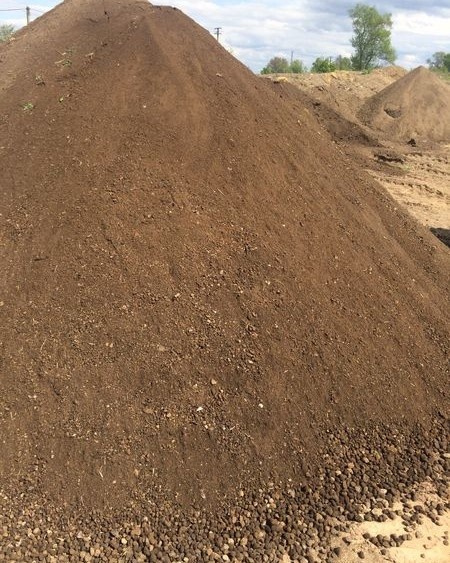 Zahradní zemina a kompost - 3