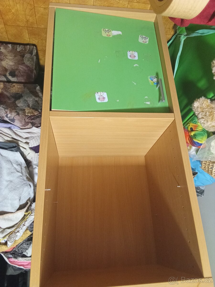 Dvě stejné veliké skříňky, krásný nábytek - 3