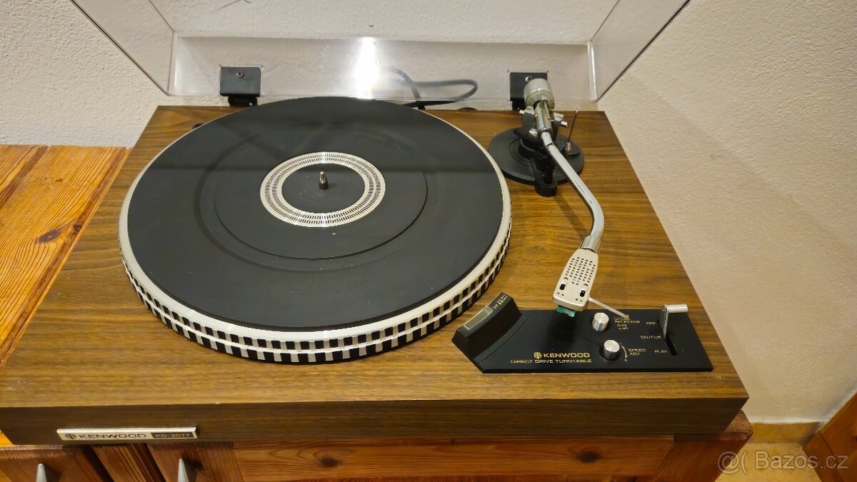 Kenwood KD-2077 Direct Drive - 3