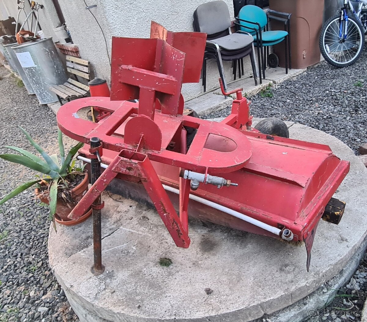 AZM-156 ZAMETACÍ KARTÁČ - 3